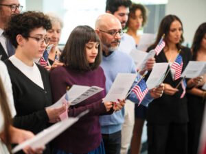Skilled Jobs for USA Immigrants in 2025: How to Work and Earn More in America’s Thriving Economy
